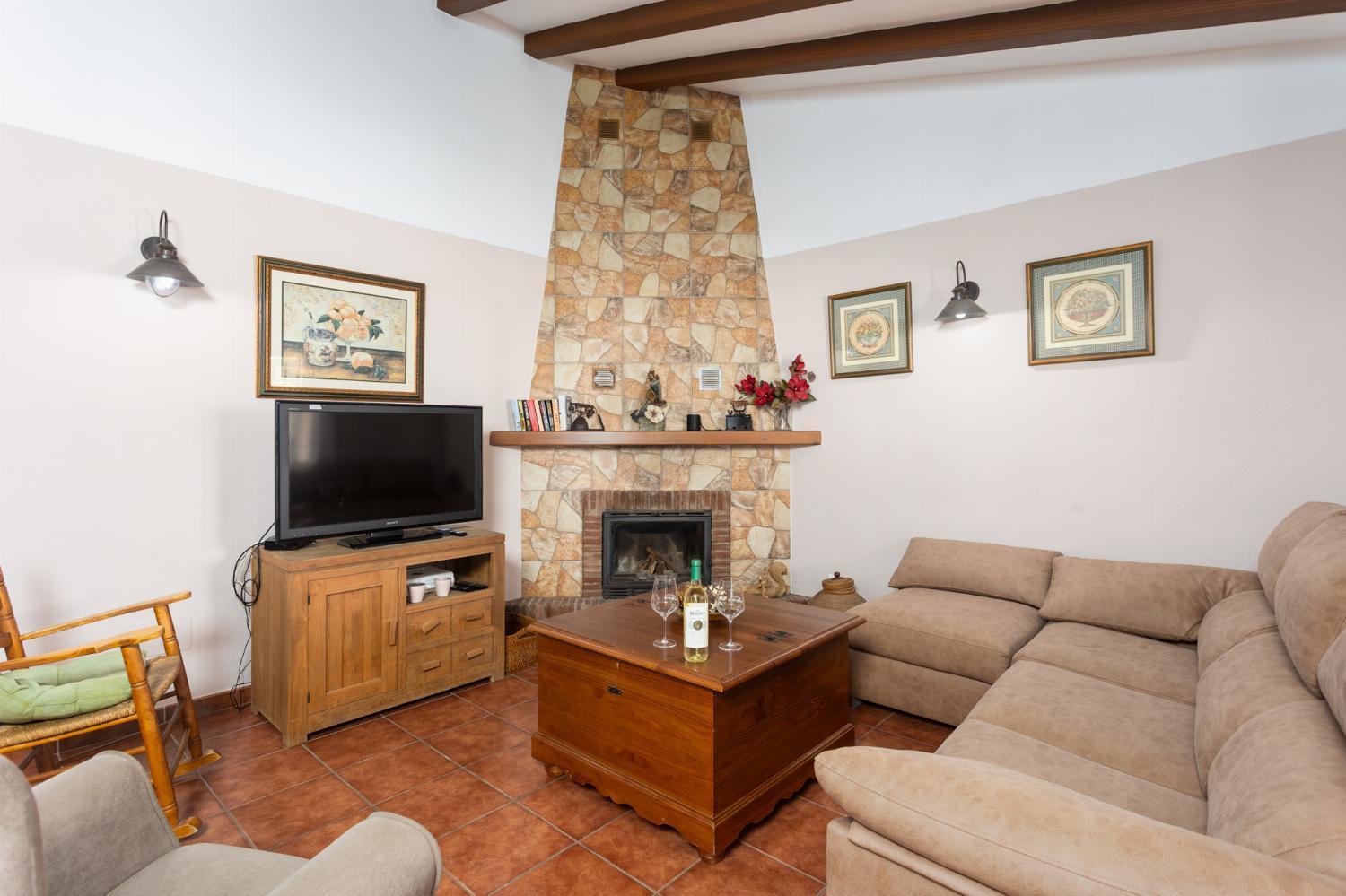 Villa Loli Imaroga One Nerja Exterior photo